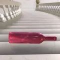 在楼梯上打碎玻璃瓶(BottleStair)